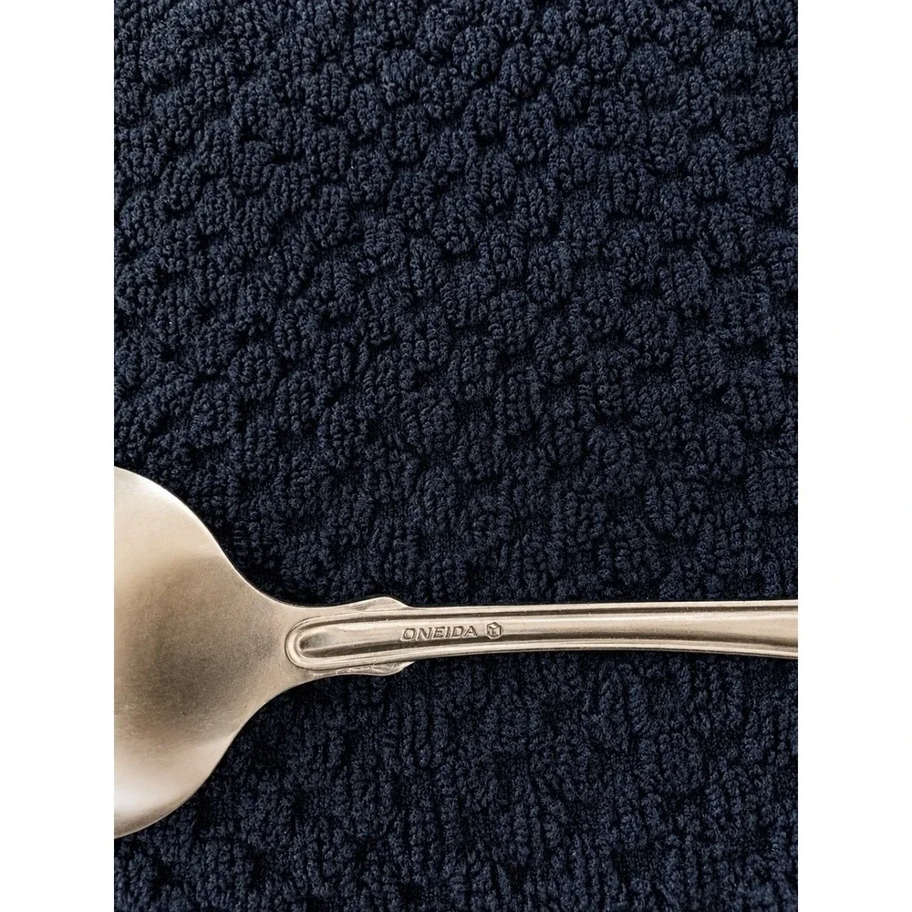 Oneida CLASSIC SHELL Stainless CUBE Heirloom Silverware Serving Spoon